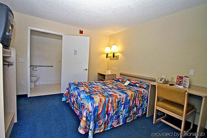 Motel 6-Bakersfield, Ca - Convention Center Esterno foto